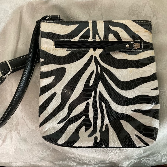 Buono Crossbody Zebra-print with snakeskin texture - Picture 3 of 4